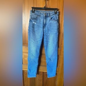 American Eagle Mom Jeans